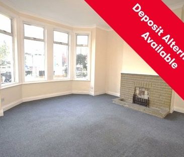 Yew Grove, London, NW2 - Photo 1