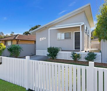 15a Graham Street, Long Jetty NSW 2261 - House For Rent | Domain - Photo 4