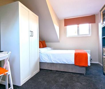 1 bedroom in a house share to rent - Photo 4