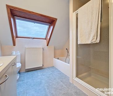 Lichtrijk appartement met twee ruime slaapkamers - Foto 3