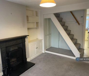 2 bedroom terraced house to rent - Photo 2