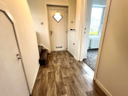 23 Birkhall Place, Aberdeen AB16 5RL - Photo 2