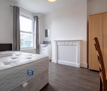 8 bedroom house to rent - Photo 6