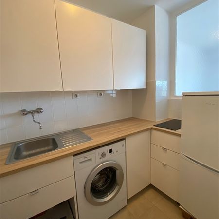 Location Appartement 1 pièce 25m² - Photo 3