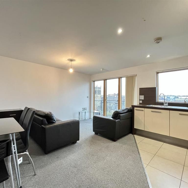 2 bedroom apartment to rent - Photo 1