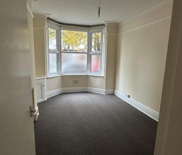 1 bedroom ground floor flat to rent - Photo 3