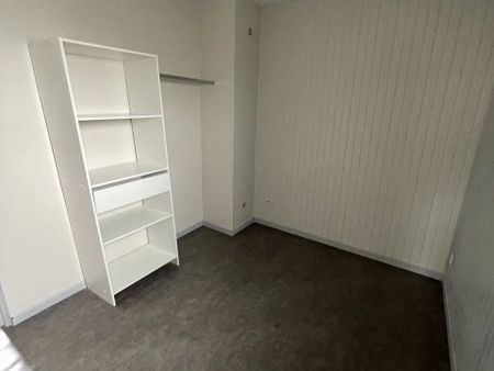 Location Appartement 2 pièces 34 m2 à Saint-Quentin - Photo 2