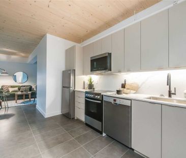 For Lease - 1598 Queen Street Unit# 302, Toronto, Ontario - Photo 4