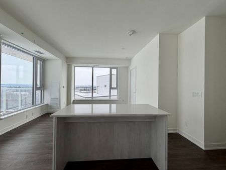 NEXT2 AT ELGIN EAST: BAYVIEW & ELGIN MILLS (2 DAVID EYER RD) AD#101229 - Photo 3