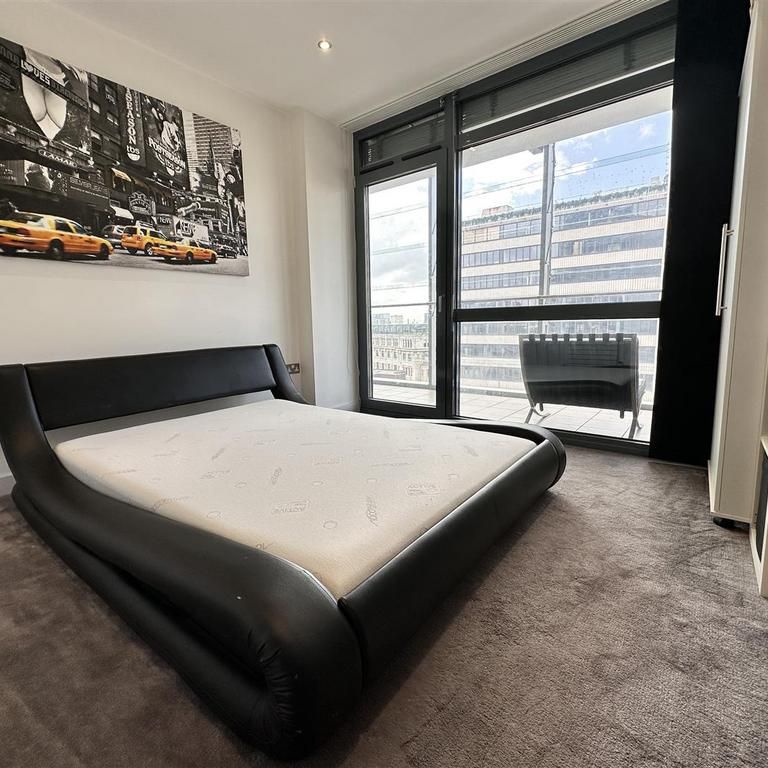 2 bedroom apartment to rent - Photo 1