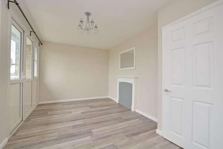 Wricklemarsh Road, London, SE3 - Photo 2