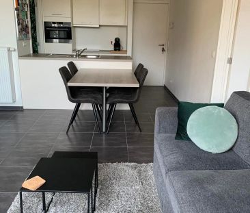Prachtig 1 slaapkamer appartement nabij het station en centrum - Photo 4