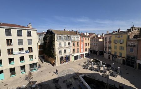 Location Appartement P3 Macon - Photo 2