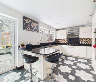 Woosehill Lane, Wokingham, Berkshire, RG41 - Photo 1
