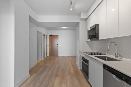 For Lease - 2920 Highway 7 Highway Unit# 3704, Vaughan, Ontario - Photo 3