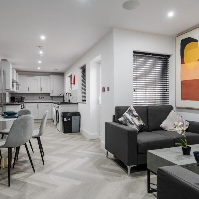 6 bedroom house to rent - Photo 1