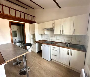 LA PENNE SUR HUVEAUNE, STUDIO AVEC MEZZANINE - Photo 2