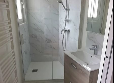 Location Appartement 4 pièces 104m² ORLEANS 45000 - Photo 4