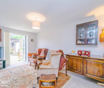 Western Court, Bacup - Photo 1