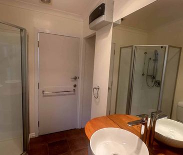 Two bedroom unit with two parking space - Photo 5