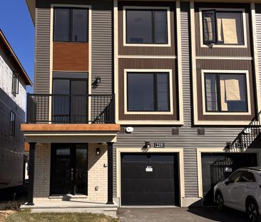 For Lease - 219 Visionary Lane, Kanata, Ontario - Photo 3