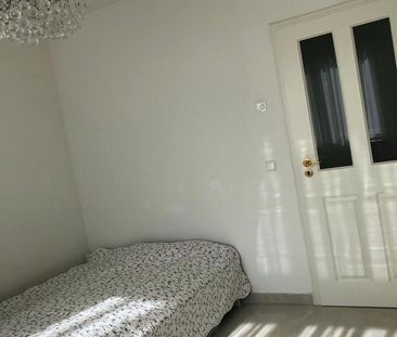 Neubau u. Traumhafte Wohnung mit Garten+ Stellplatz zu vermieten - Photo 1