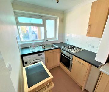 1 bedroom bungalow to rent - Photo 2