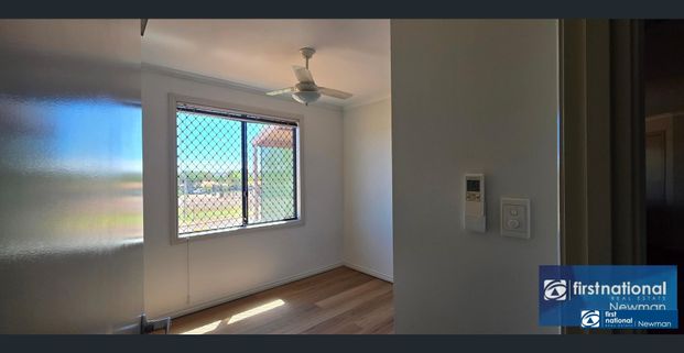 4 BEDROOMS 2 BATH, NEW FLOORING - Photo 1