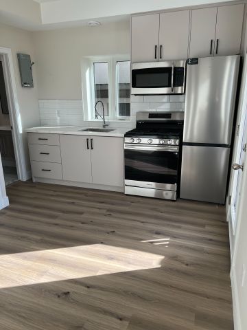 For Lease - 32 Cadorna Avenue Unit# 2, Toronto, Ontario - Photo 3