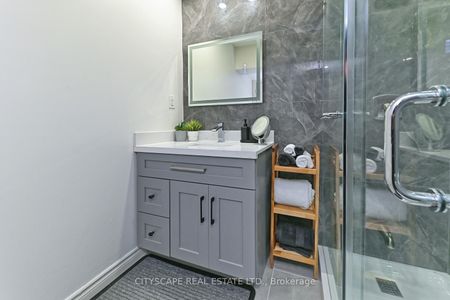 For Lease - 354 Plains Road, Burlington, Ontario - Photo 4