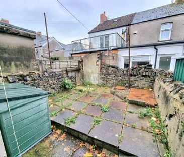 2 bedroom terraced house to rent - Photo 2