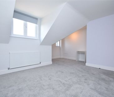 24, Stonebridge Avenue, Leeds, West Yorkshire, LS12 5AL - Photo 3