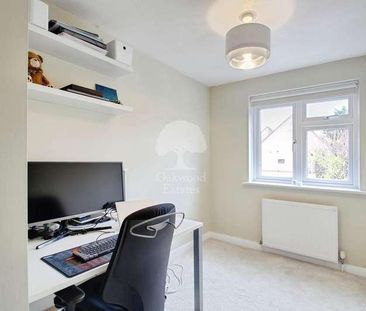 Holmlea Road, Datchet, SL3 - Photo 4