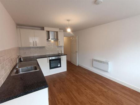 1 bedroom apartment to rent - Photo 4