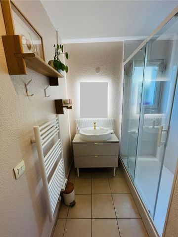 Location Appartement 3 pièces 56m² - Photo 5