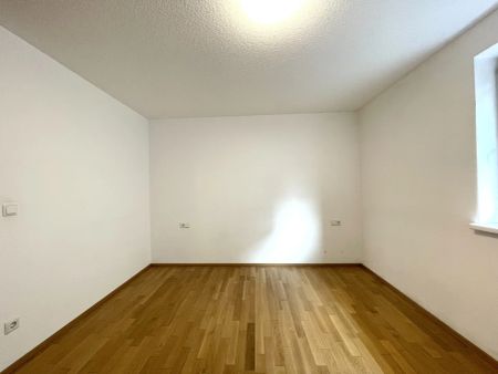 Ruhig wohnen, zentral genießen - gemütliche 2-Zimmer-Wohnung mit Wohlfühlcharakter! - Photo 4