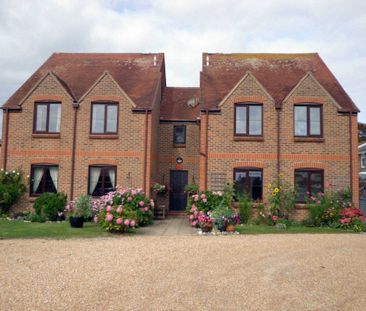 Old Bakery Mews, East Street, Selsey - Photo 1