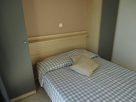 Location Appartement 2 pièces 28m² - Photo 2