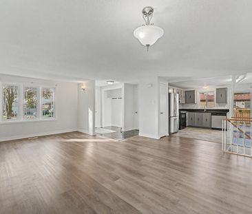 For Lease - 6 Argyle Road, Barrie, Ontario - Photo 2