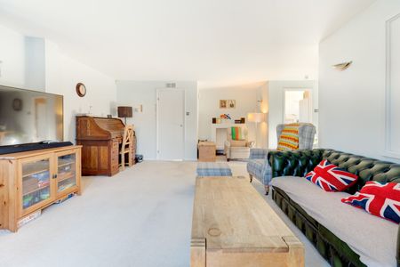 Available unfurnished from 06/03/2026 - Photo 3