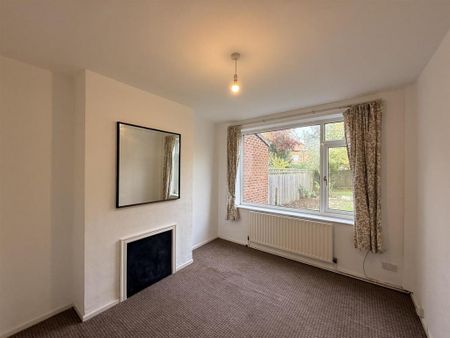 3 bedroom semi-detached house to rent - Photo 2
