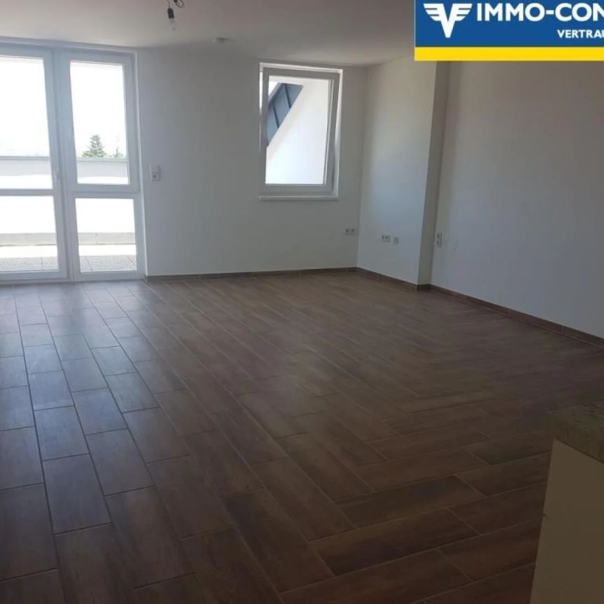 Top Dachgeschoss Wohnung - Photo 1