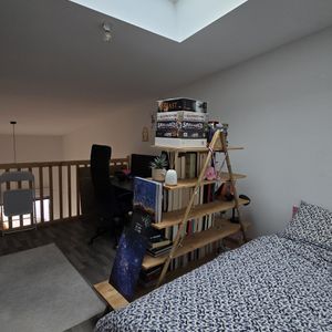 Location Appartement 1 pièce 32m² LA ROCHE SUR YON 85000 - Photo 2