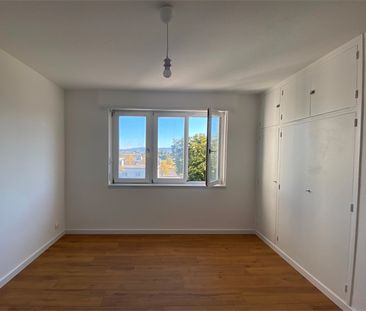 Location Appartement 3 pièces 70m² - Photo 3