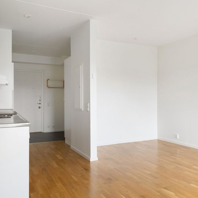 Linbanegatan 17, 74534, Enköping - Photo 1