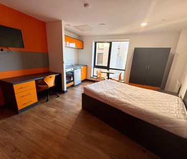 Studio to rent - Photo 3