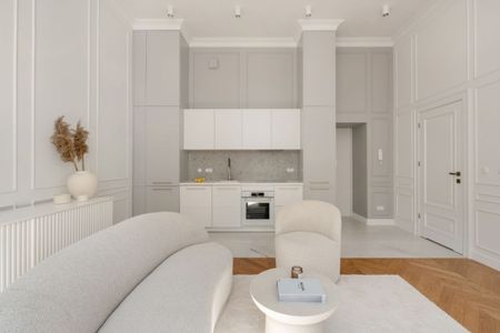 Mieszkanie w zabytkowej kamienicy | ścisłe centrum 50 m² - Photo 2