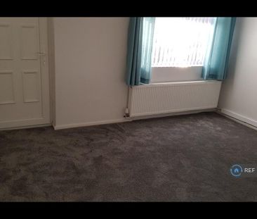 3 bedroom end of terrace house to rent - Photo 5