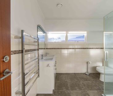 Well Presented Four Bedroom Brick Home - Photo 5