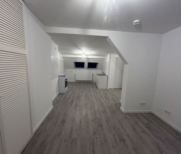 Saniert – Traumhafte Dachgeschosswohnung! - Photo 5